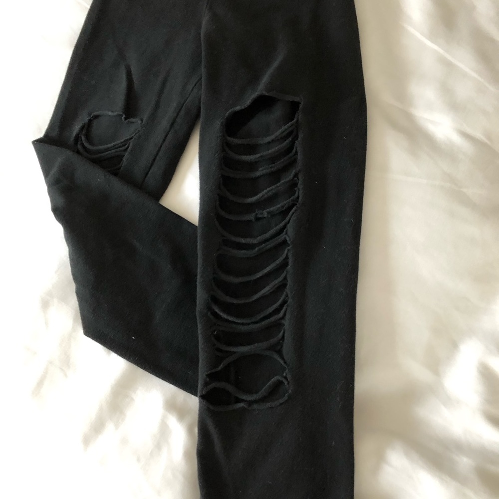 Girls size 7/8 distressed black leggings